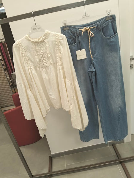 Jeans palazzo con cinturino TENSIONE IN