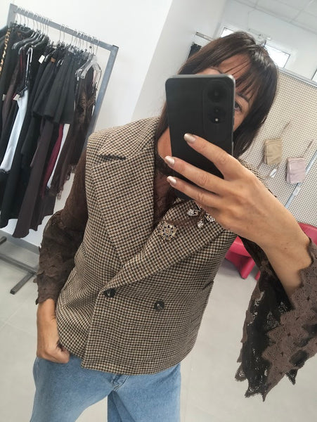 Gilet con spille TENSIONE IN