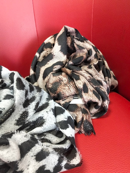 Foulard animalier con punti luce