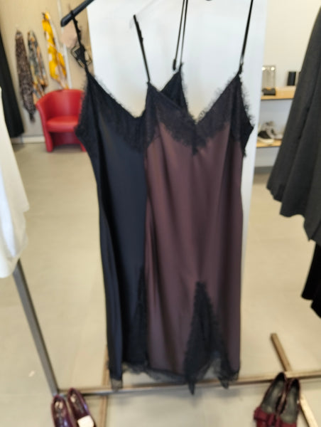 Abito midi tensione in