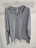 Maglioncino scollo V aperture clavicole TENSIONE IN