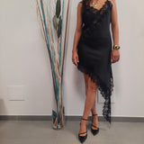 Abito effetto pizzo e raso con laccini